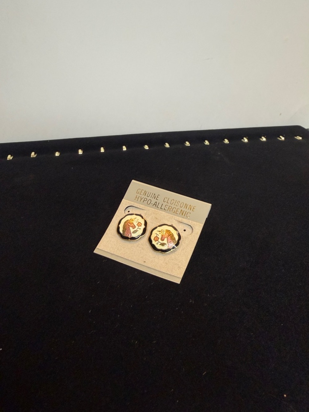 Vintage Floral Portrait Clip-On Earrings in Black and Gold